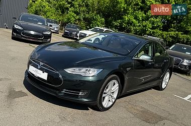 Ліфтбек Tesla Model S 2014 в Луцьку