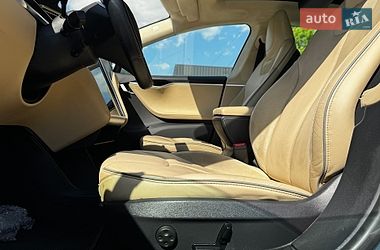 Ліфтбек Tesla Model S 2014 в Луцьку