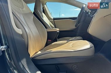 Ліфтбек Tesla Model S 2014 в Луцьку