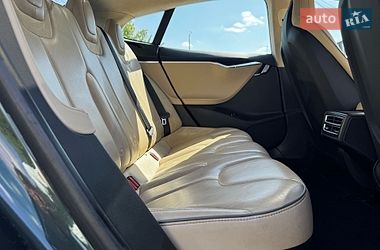 Ліфтбек Tesla Model S 2014 в Луцьку