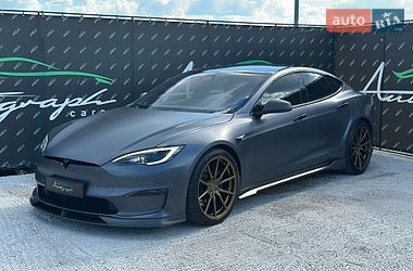 Tesla Model S 2022