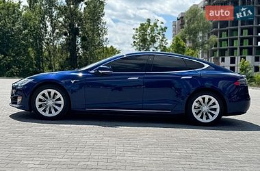 Лифтбек Tesla Model S 2018 в Хмельницком