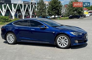 Лифтбек Tesla Model S 2018 в Хмельницком