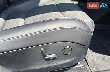 Лифтбек Tesla Model S 2018 в Хмельницком