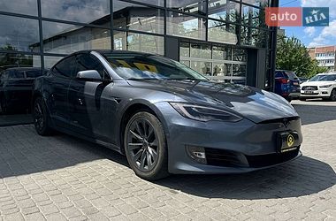 Tesla Model S  2017