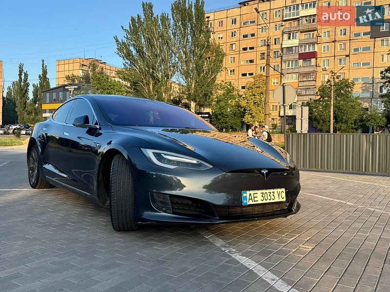 Tesla Model S 2017 Tesla Model S 2017