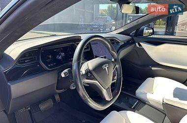 Ліфтбек Tesla Model S 2020 в Івано-Франківську