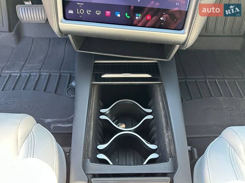 Ліфтбек Tesla Model S 2020 в Івано-Франківську