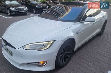 Tesla Model S  2013