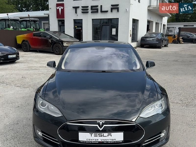Tesla Model S 2013 Tesla Model S 2013