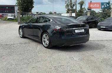 Лифтбек Tesla Model S 2013 в Виннице