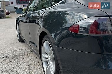 Лифтбек Tesla Model S 2013 в Виннице