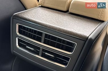 Лифтбек Tesla Model S 2013 в Виннице