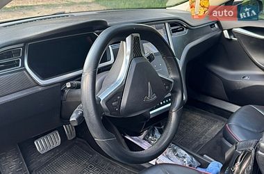 Лифтбек Tesla Model S 2013 в Баре
