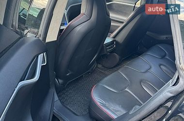 Лифтбек Tesla Model S 2013 в Баре