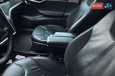 Лифтбек Tesla Model S 2013 в Баре