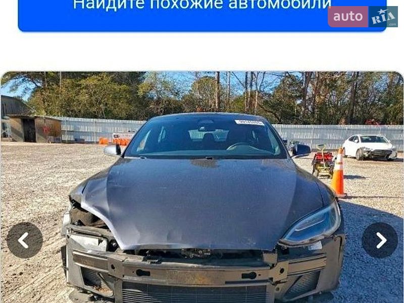 Лифтбек Tesla Model S 2017 в Одессе