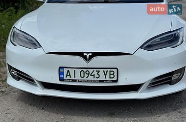 Ліфтбек Tesla Model S 2020 в Києві