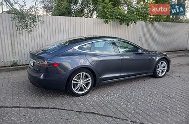 Tesla Model S  2016