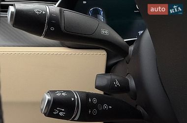 Лифтбек Tesla Model S 2015 в Львове