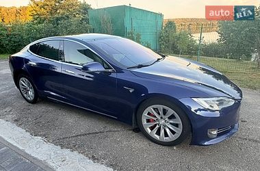 Ліфтбек Tesla Model S 2017 в Києві