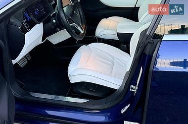 Ліфтбек Tesla Model S 2017 в Києві