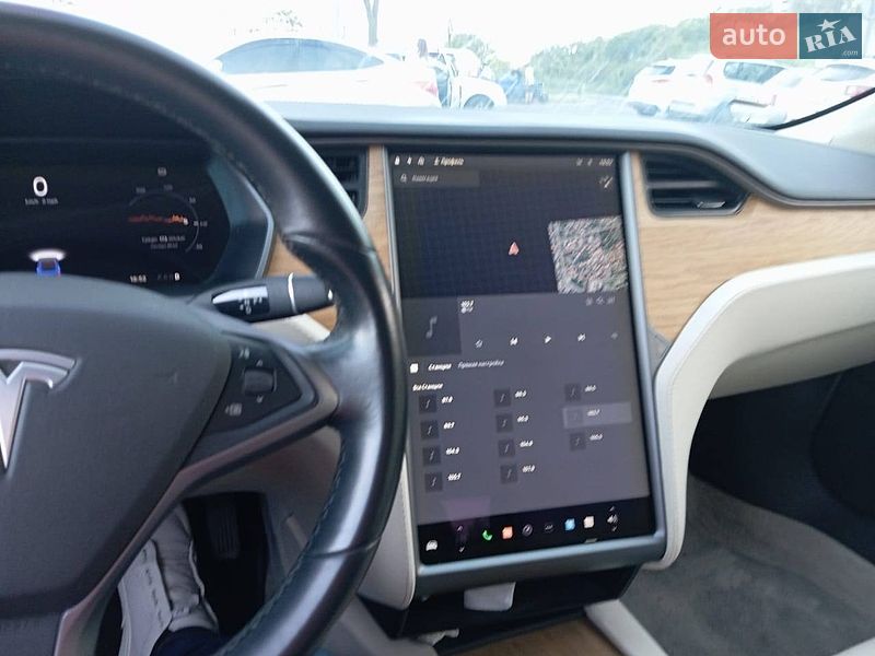 Лифтбек Tesla Model S 2018 в Одессе