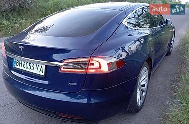 Лифтбек Tesla Model S 2018 в Одессе