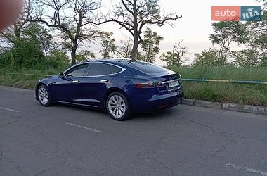Лифтбек Tesla Model S 2018 в Одессе