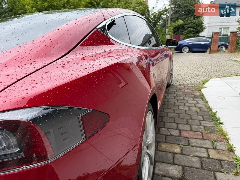 Ліфтбек Tesla Model S 2013 в Луцьку фото 7 Ліфтбек Tesla Model S 2013 в Луцьку
