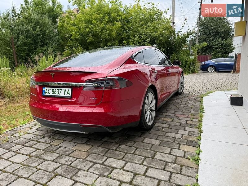 Ліфтбек Tesla Model S 2013 в Луцьку фото 4 Ліфтбек Tesla Model S 2013 в Луцьку