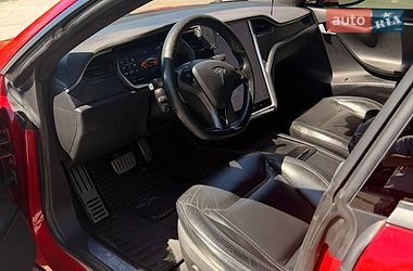 Лифтбек Tesla Model S 2016 в Кременчуге