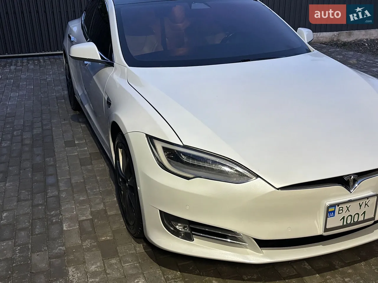 2016 Tesla Model S - мініатюра 3