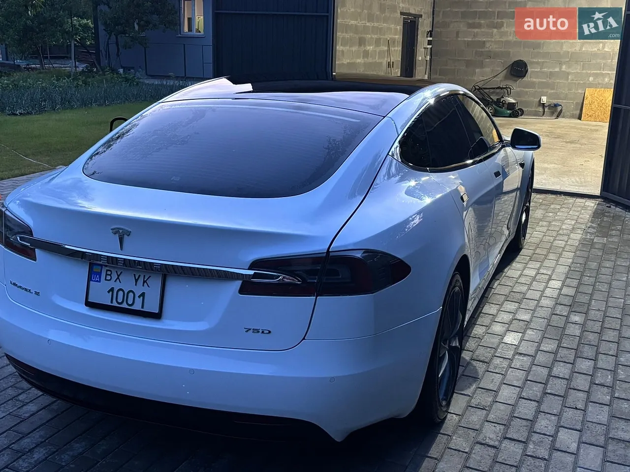 2016 Tesla Model S - мініатюра 4
