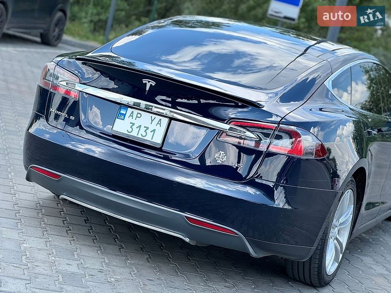 Лифтбек Tesla Model S 2014 в Днепре фото 7 Лифтбек Tesla Model S 2014 в Днепре