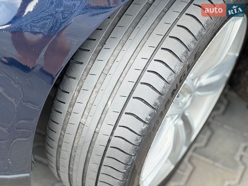 Лифтбек Tesla Model S 2014 в Днепре фото 14 Лифтбек Tesla Model S 2014 в Днепре