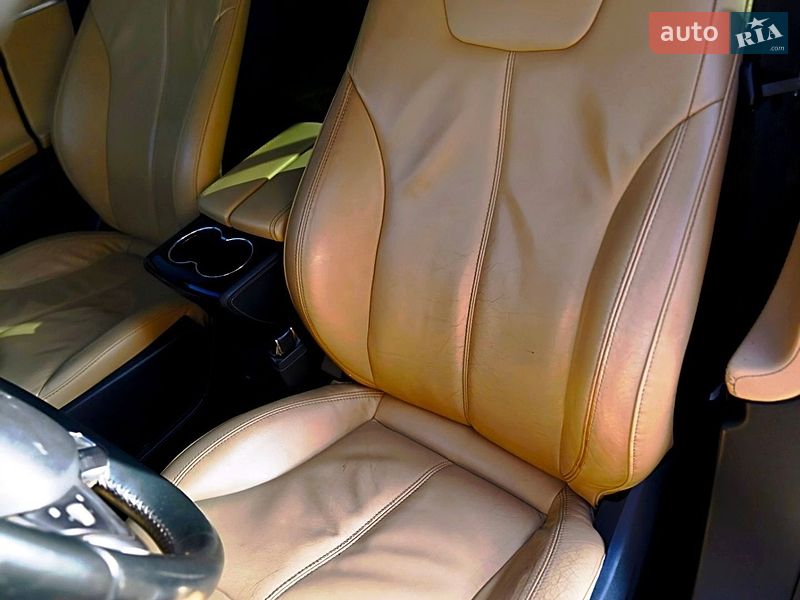 Ліфтбек Tesla Model S 2014 в Львові фото 22 Ліфтбек Tesla Model S 2014 в Львові