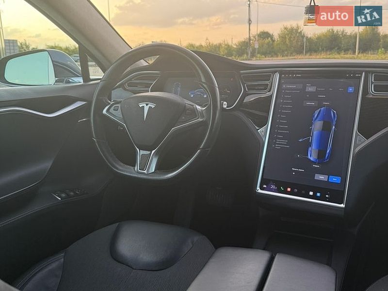 Ліфтбек Tesla Model S 2016 в Ужгороді фото 9 Ліфтбек Tesla Model S 2016 в Ужгороді
