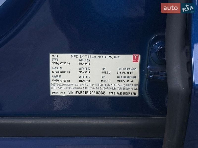 Ліфтбек Tesla Model S 2016 в Ужгороді фото 15 Ліфтбек Tesla Model S 2016 в Ужгороді