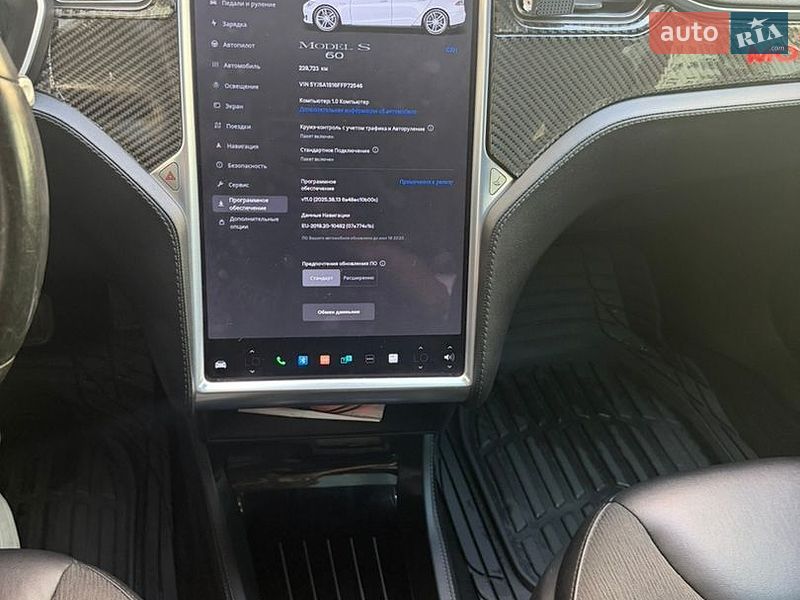 Ліфтбек Tesla Model S 2015 в Івано-Франківську