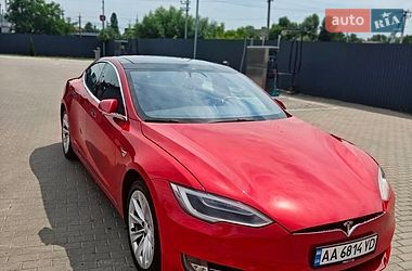 Tesla Model S  2017