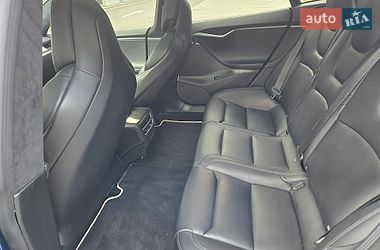 Лифтбек Tesla Model S 2018 в Киеве