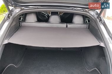 Лифтбек Tesla Model S 2018 в Днепре
