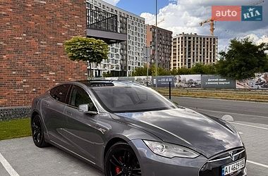 Tesla Model S  2014