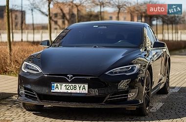 Tesla Model S  2018