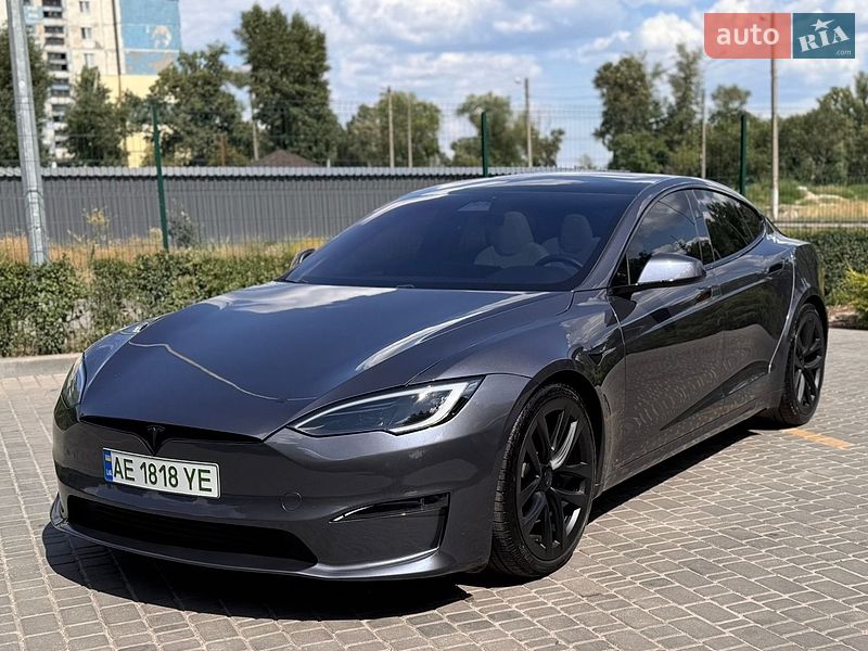 Ліфтбек Tesla Model S 2023 в Кам'янському фото Ліфтбек Tesla Model S 2023 в Кам'янському