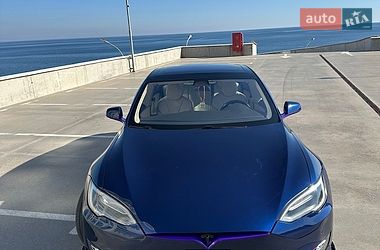 Tesla Model S  2017