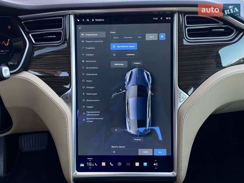 Лифтбек Tesla Model S 2015 в Киеве фото 27 Лифтбек Tesla Model S 2015 в Киеве