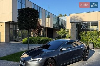 Tesla Model S  2017