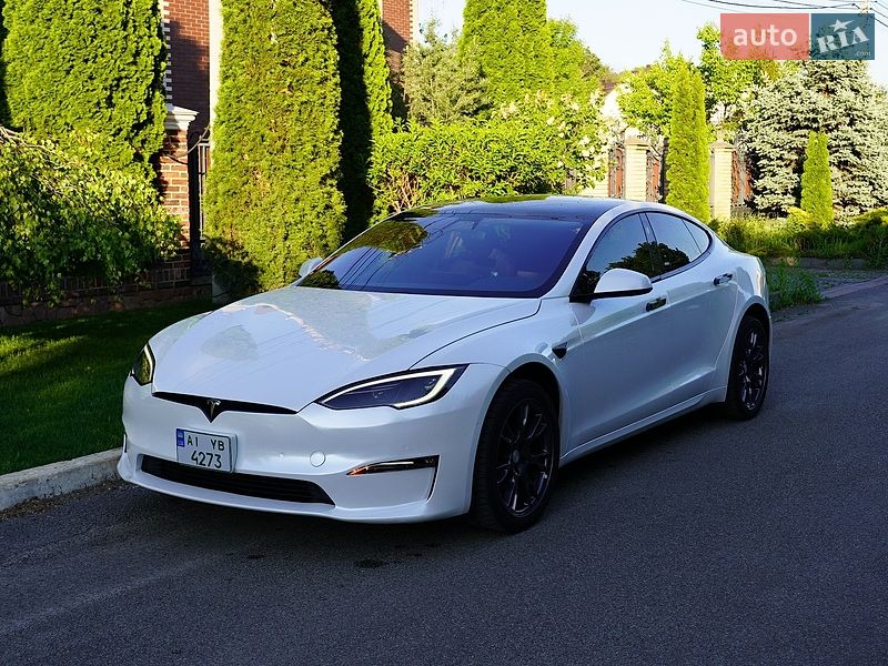 Tesla Model S 2022